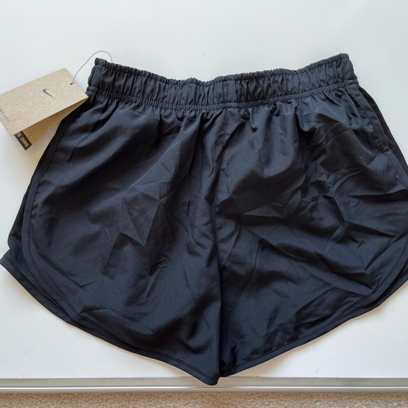 NWT Nike Women's Black Running Shorts - Picture 4 of 4